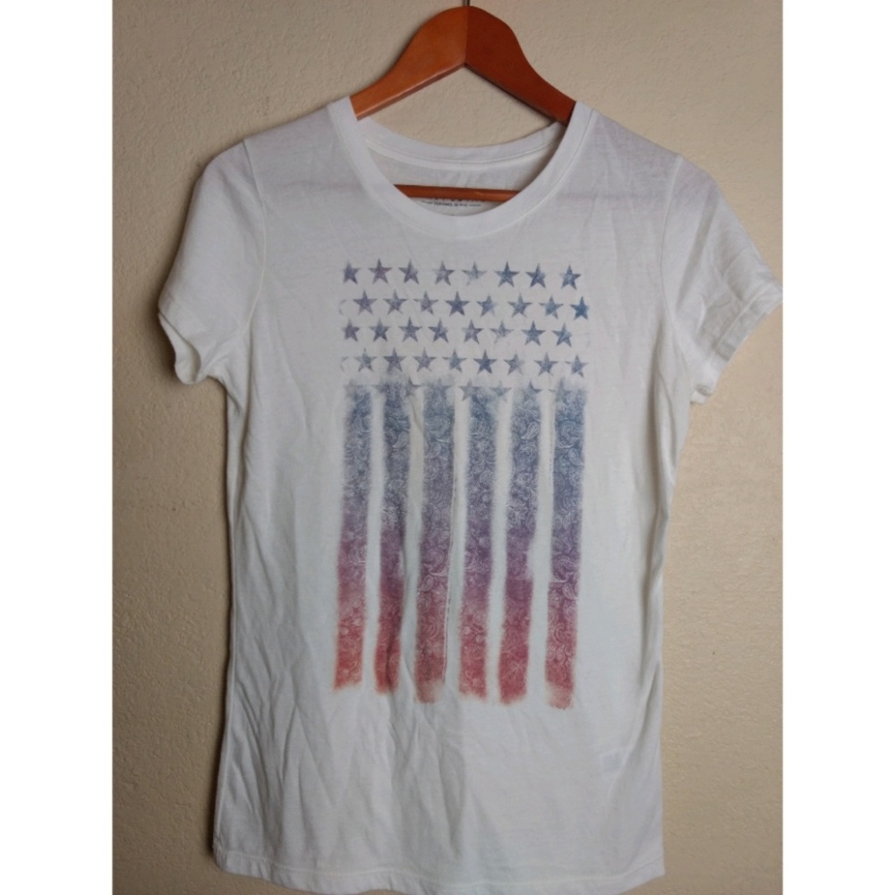 Aeropostale Stars & Stripes White Graphic Tee